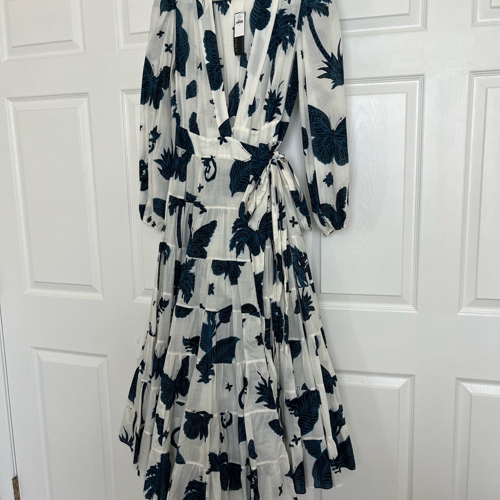 Banana Republic Blue and Gray Maxi Sundress with V-Neck and Bishop Sleeves - Picture 3 of 3